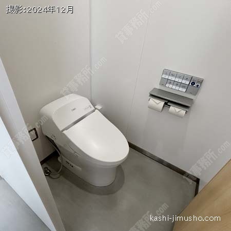 男性トイレ
