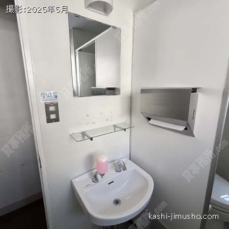 男性トイレ