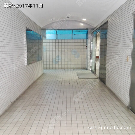 エントランスアプローチ