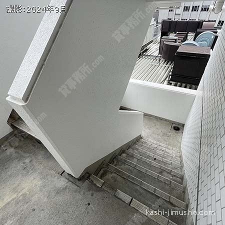 共用階段