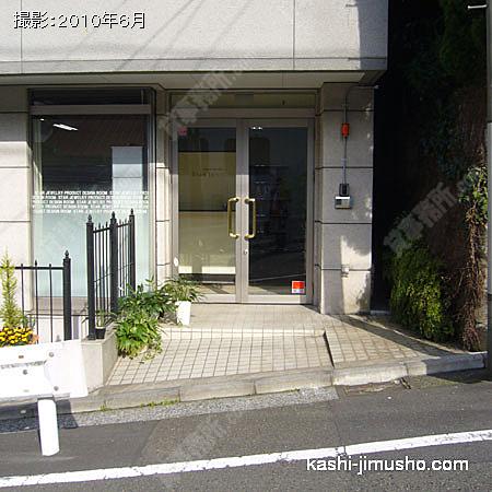 室内入口 