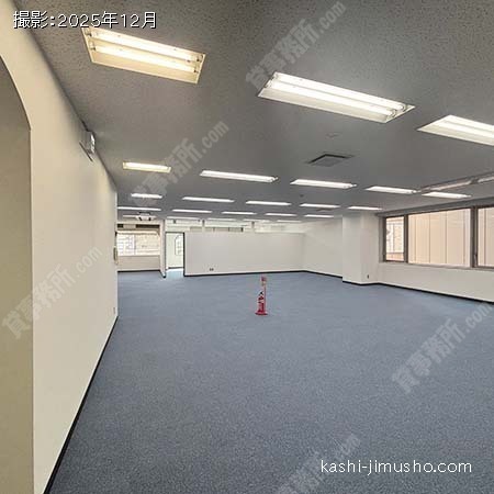 貸室内(2階) 貸室内(2階)