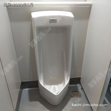 男性トイレ 男性トイレ