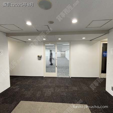 貸室入口(7階88.76坪)