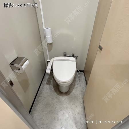 男性トイレ
