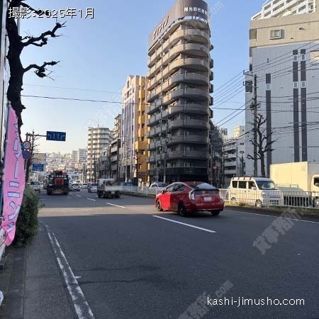 前面道路(新横浜通り)