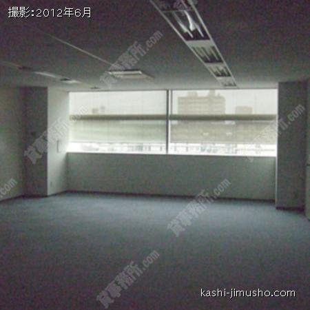 貸室内 