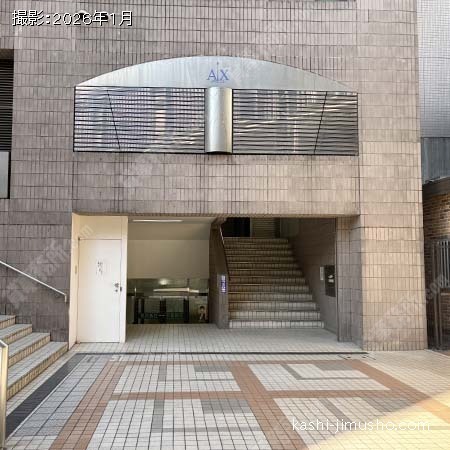 ビル入口