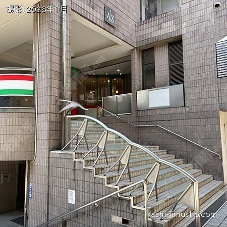 共用階段