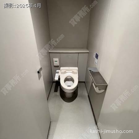男性トイレ