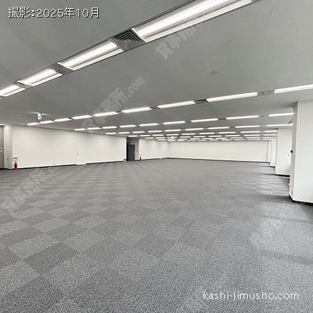 貸室内(2階W02002号室）