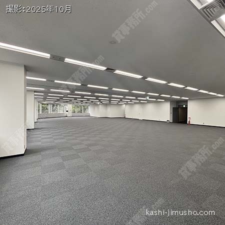 貸室内(2階W02002号室）