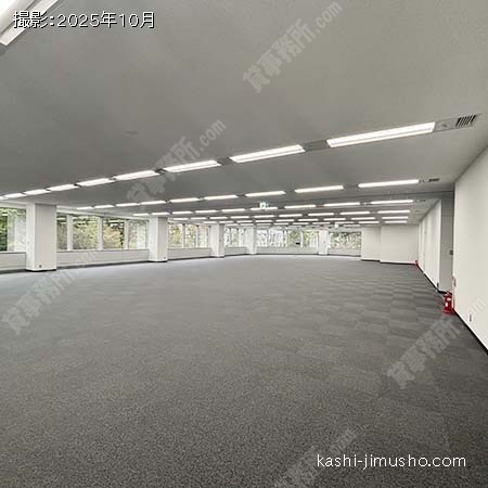 貸室内(2階W02002号室）