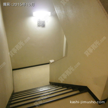 共用階段