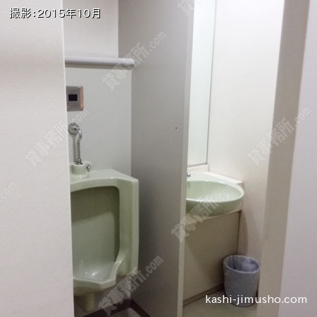 男性トイレ