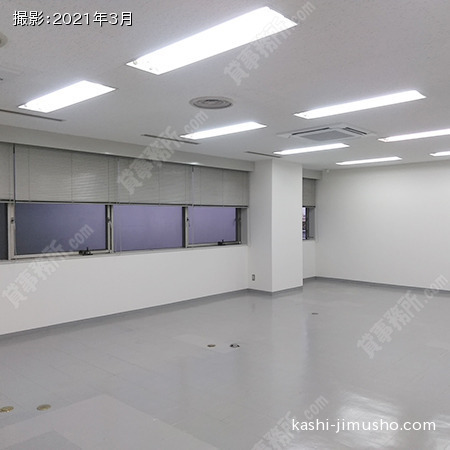 貸室内(5階502号室）