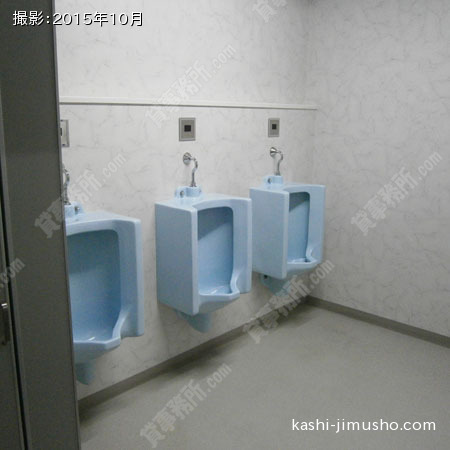 男性トイレ
