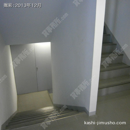 共用階段