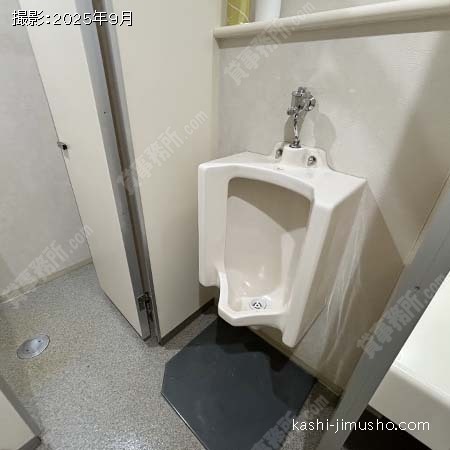 男性トイレ 男性トイレ