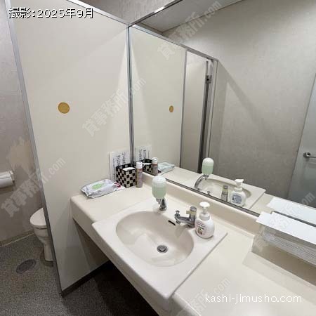 女性トイレ 女性トイレ