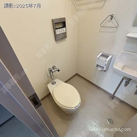 男性トイレ