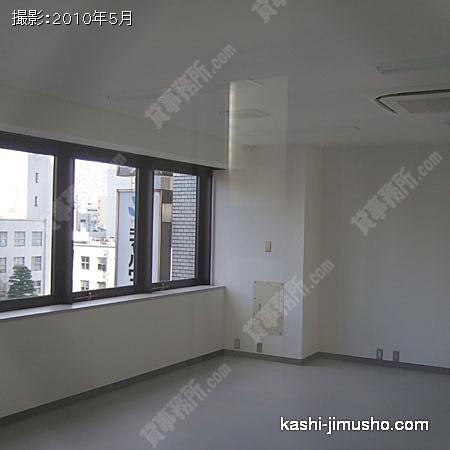 貸室内