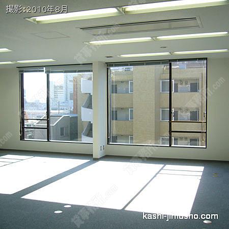 室内 