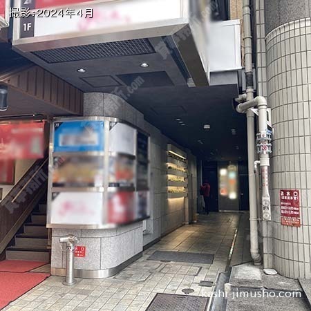 ビル入口