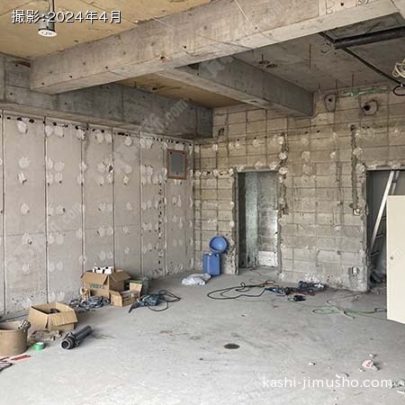 貸室内(8階）