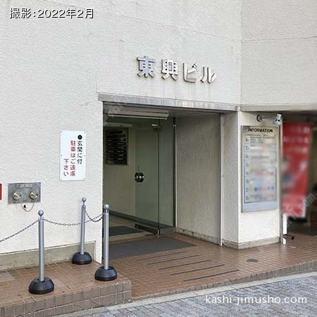 ビル入口