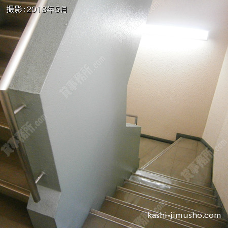 共用階段