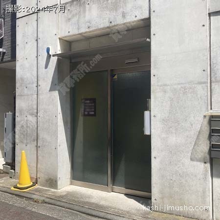 ビル入口