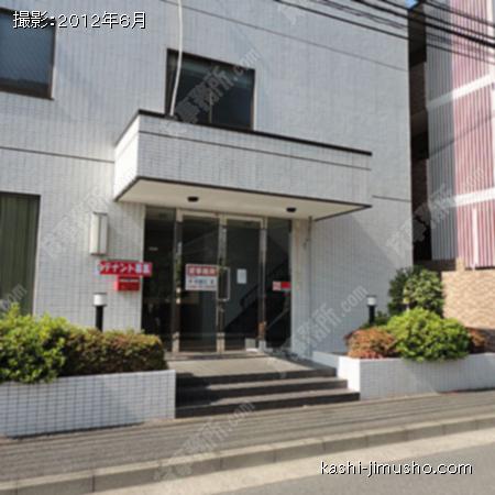 建物入口 