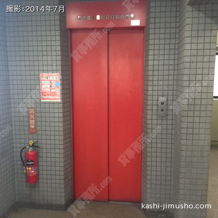 フロアエレベーター