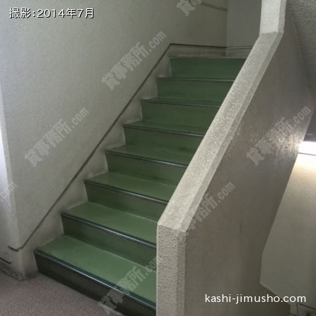 共用階段