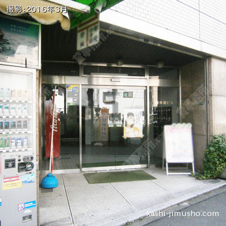 ビル入口