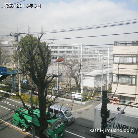 3階A号室貸室内窓からの景色