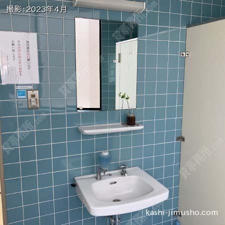 男性トイレ