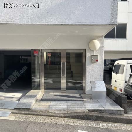 ビル入口