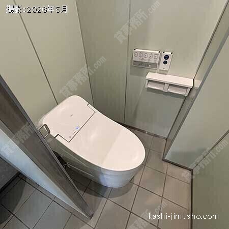 男性トイレ