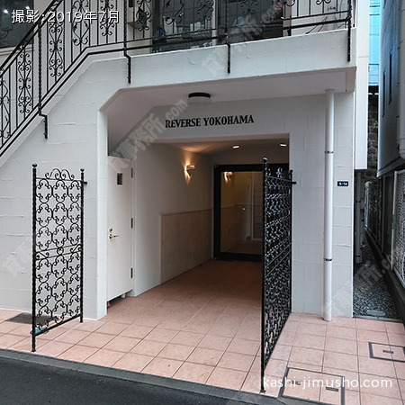 ビル入口