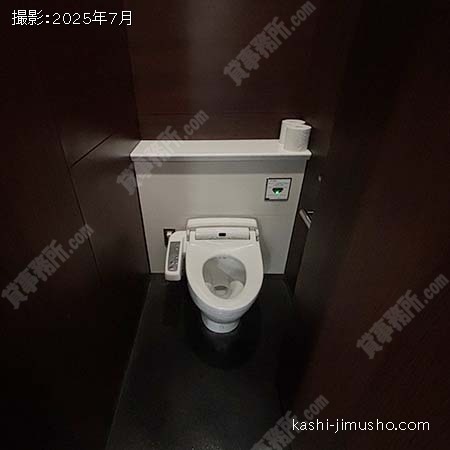 男性トイレ