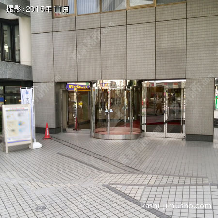 ビル入口