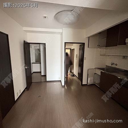 貸室内(9階903号室)