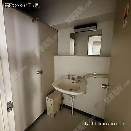 女性トイレ 女性トイレ