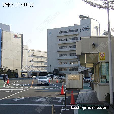 敷地内入口 