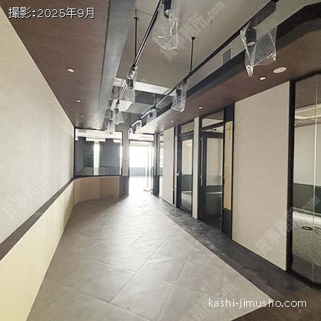 貸室内(9階A室)