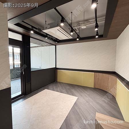 貸室内(9階B室)