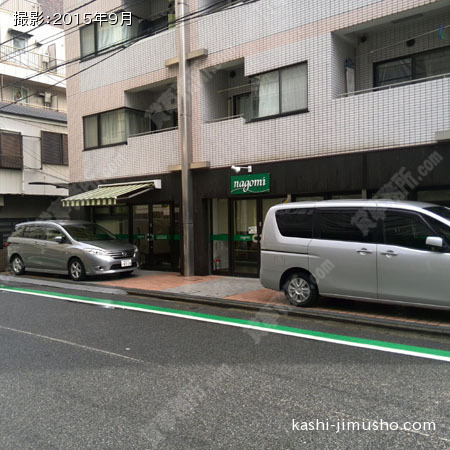 ビル正面