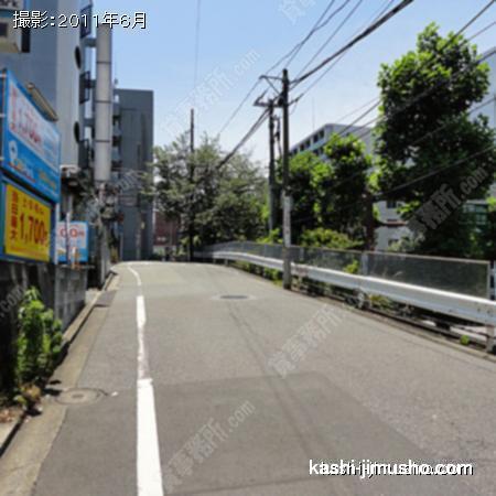前面道路 